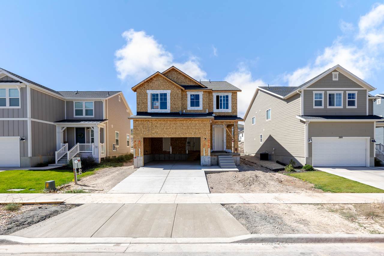 2901 Purpletop Ln - Photo 1