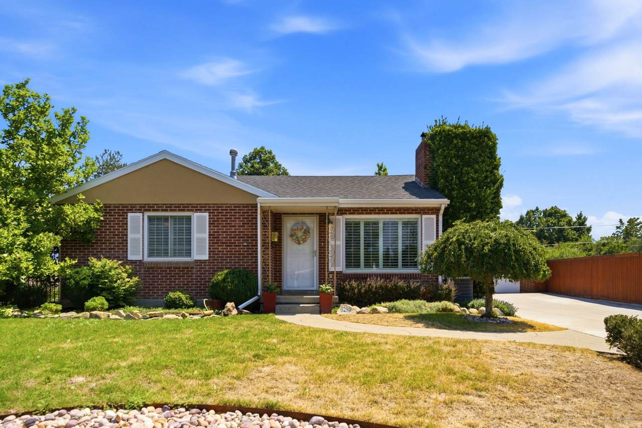 6259 Boxwood Rd - Photo 1