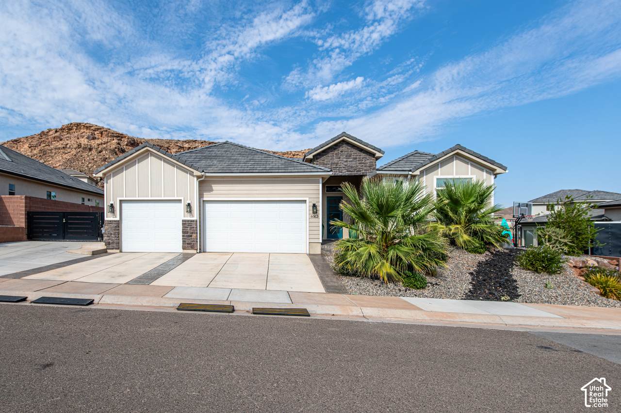6062 Bunda Way - Photo 1