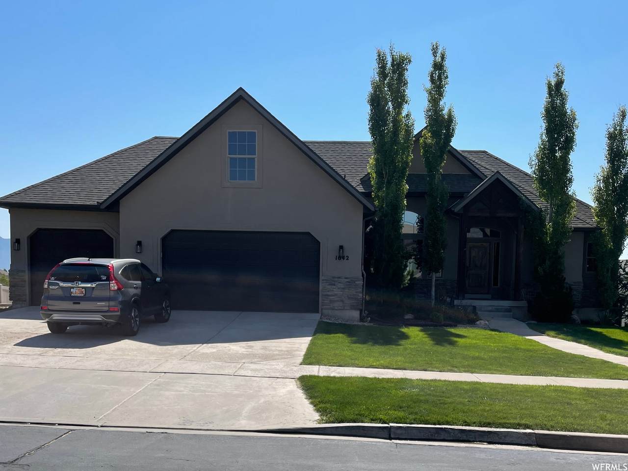 1642 Sage Ln - Photo 1