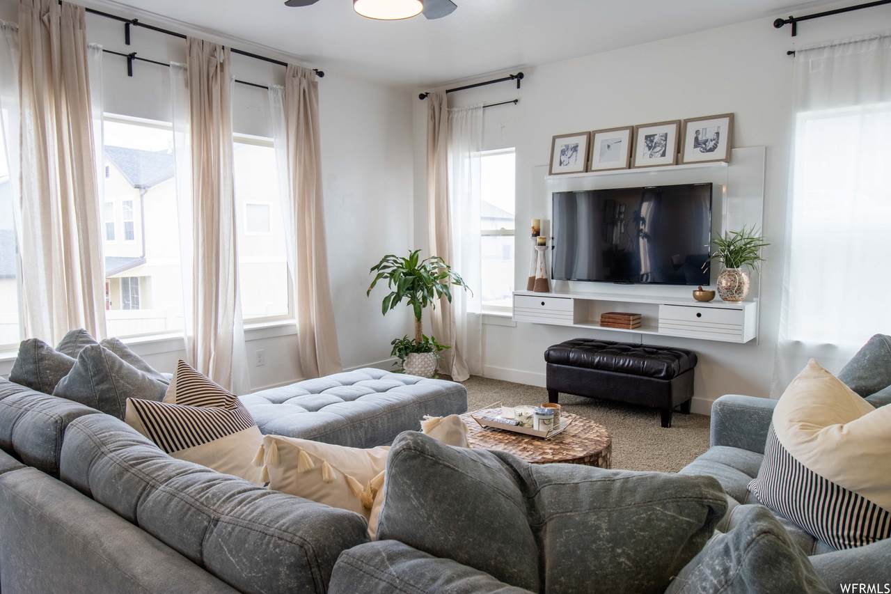 7012 Moody Skies Ct - Photo 1