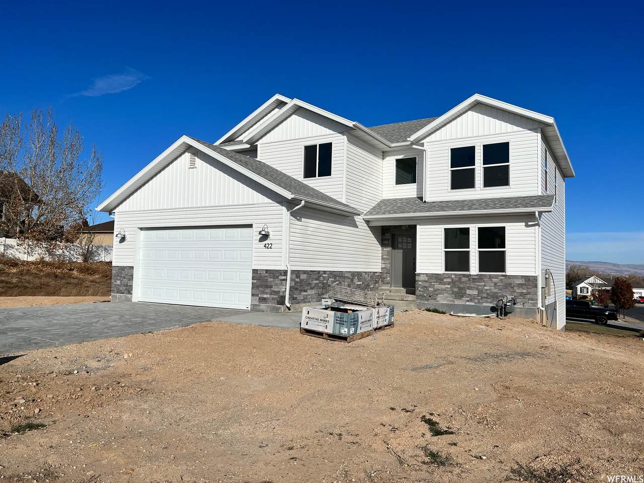 422 3860 - Photo 1