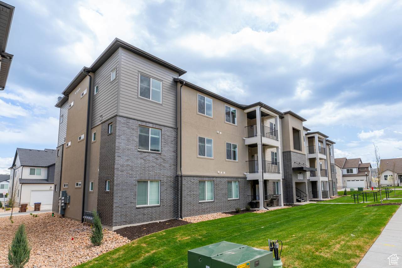 13746 Story Ln - Photo 1