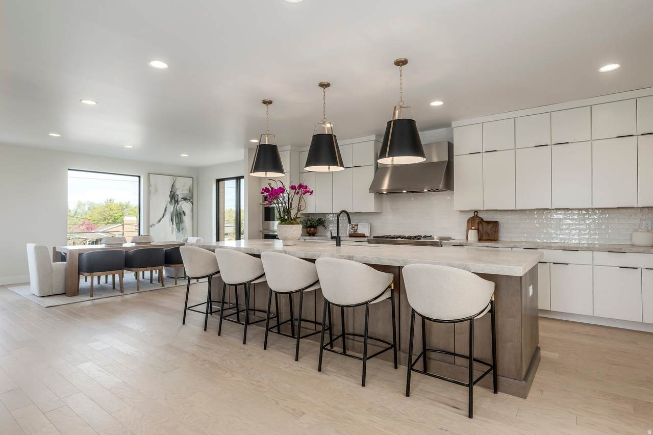 4442 Holladay Park Ln - Photo 1