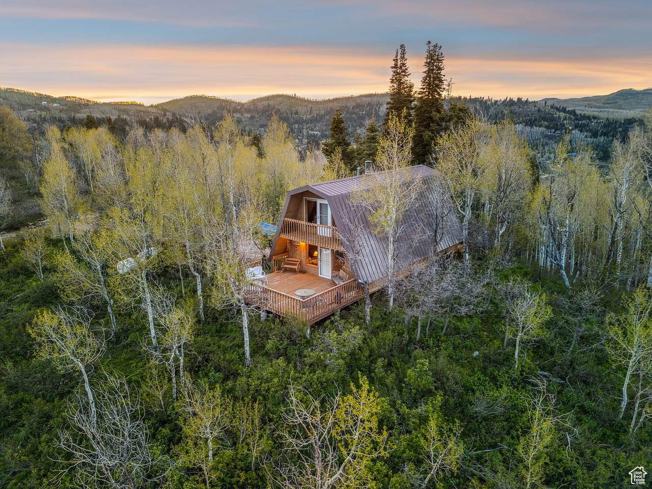 2422 Valley View Cir - Photo 1