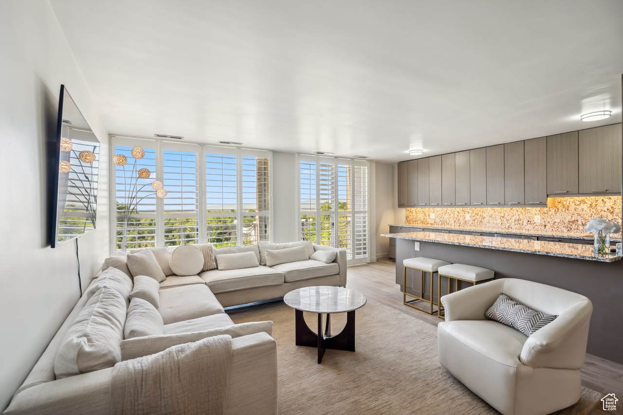 777 South Temple - Photo 1