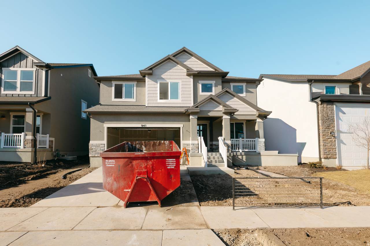 941 Banner Dr - Photo 1