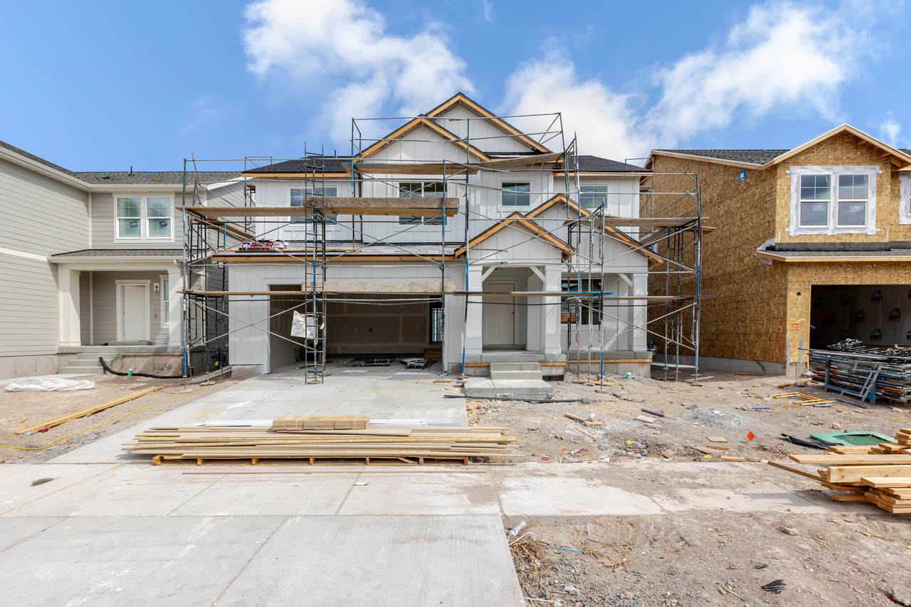 2854 Purpletop Ln - Photo 1