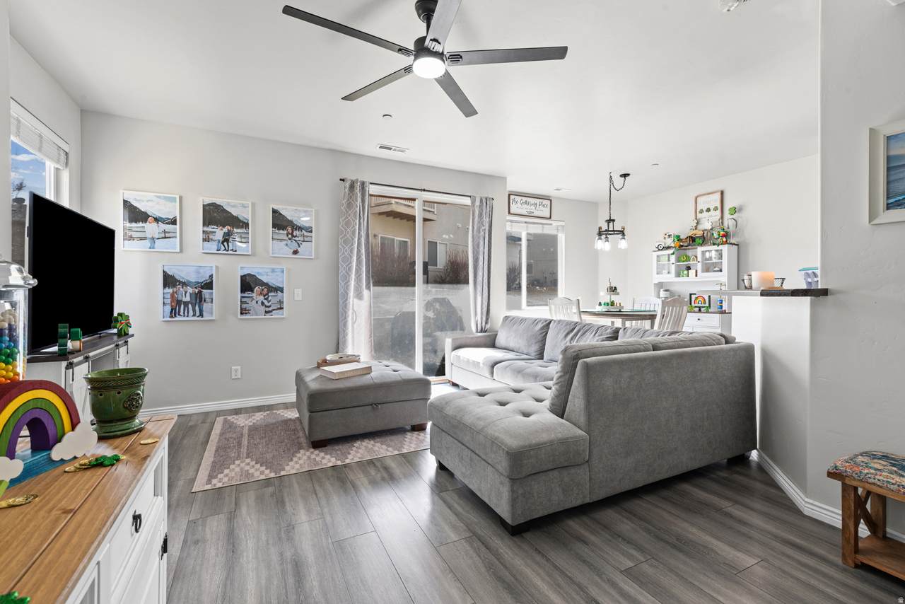 6633 Yellow Poppy Dr - Photo 1