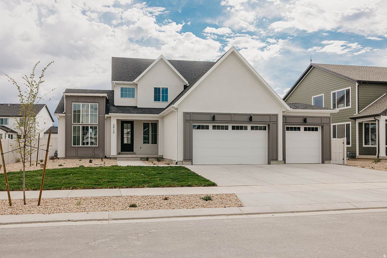 2915 Kingbird Dr - Photo 1