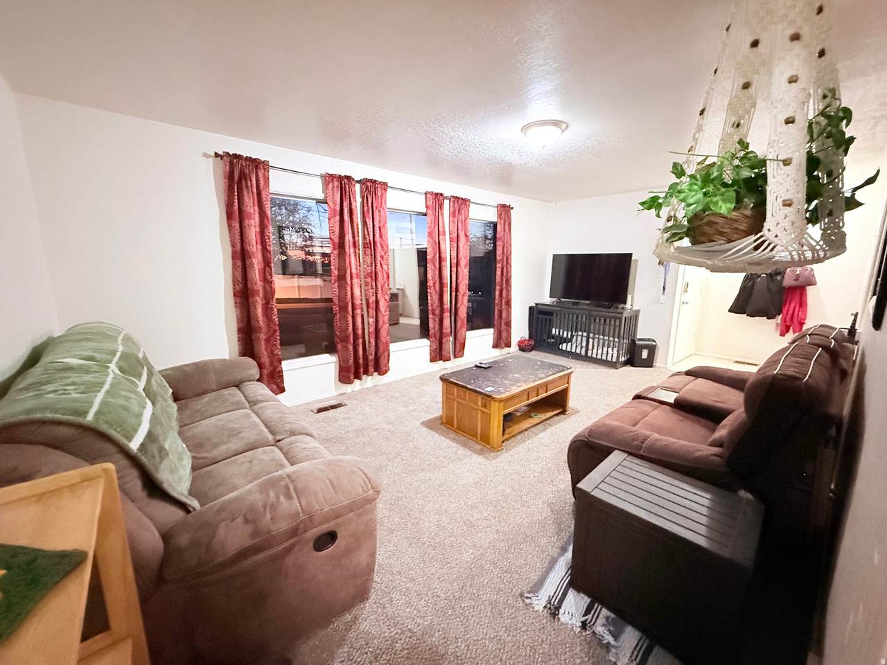 4404 375 - Photo 1
