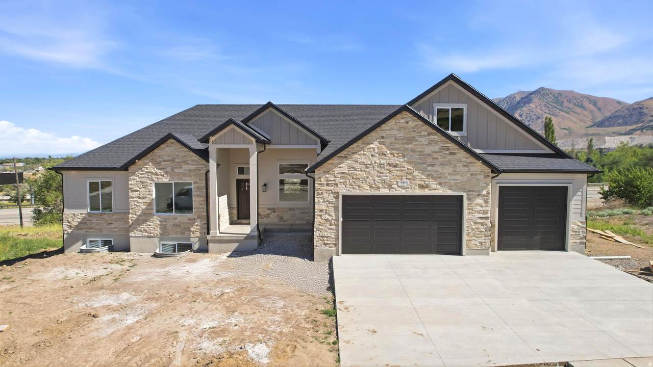 417 Skyline Dr - Photo 1