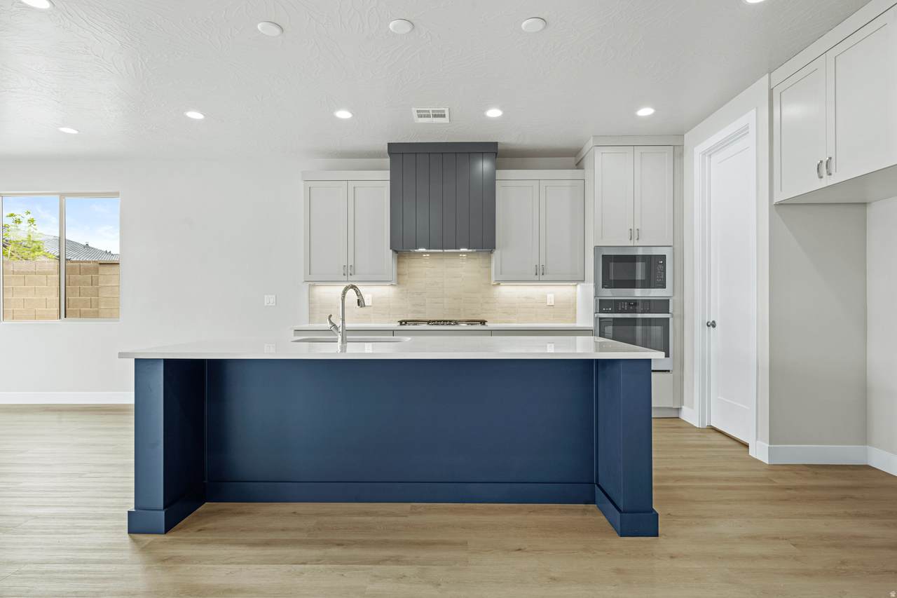 1627 N Ascent St - Photo 1