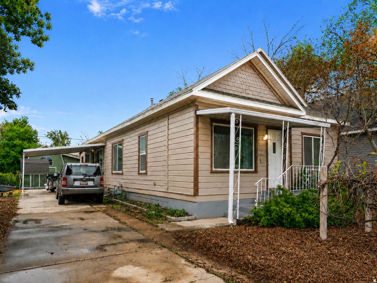 510 Canyon Rd - Photo 1