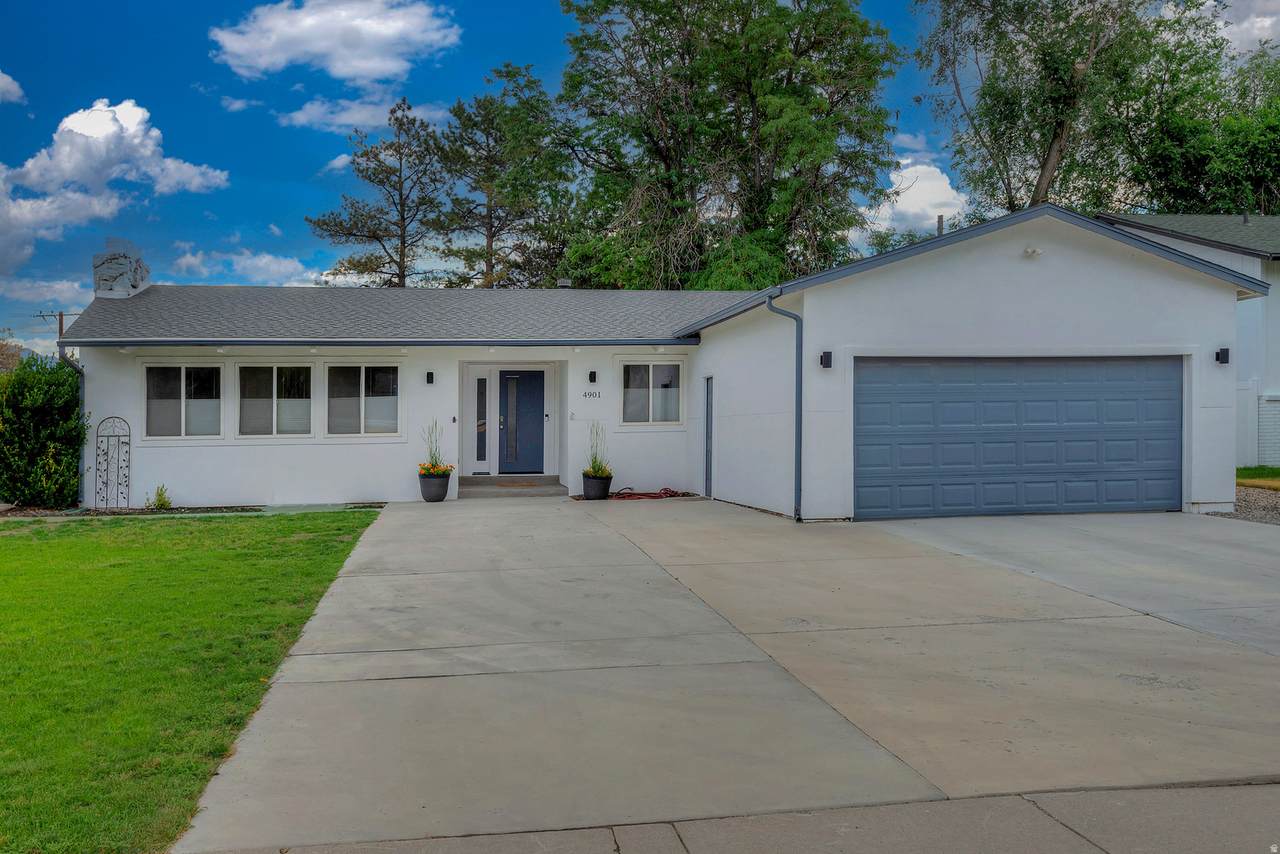 4901 Laura Dr - Photo 1