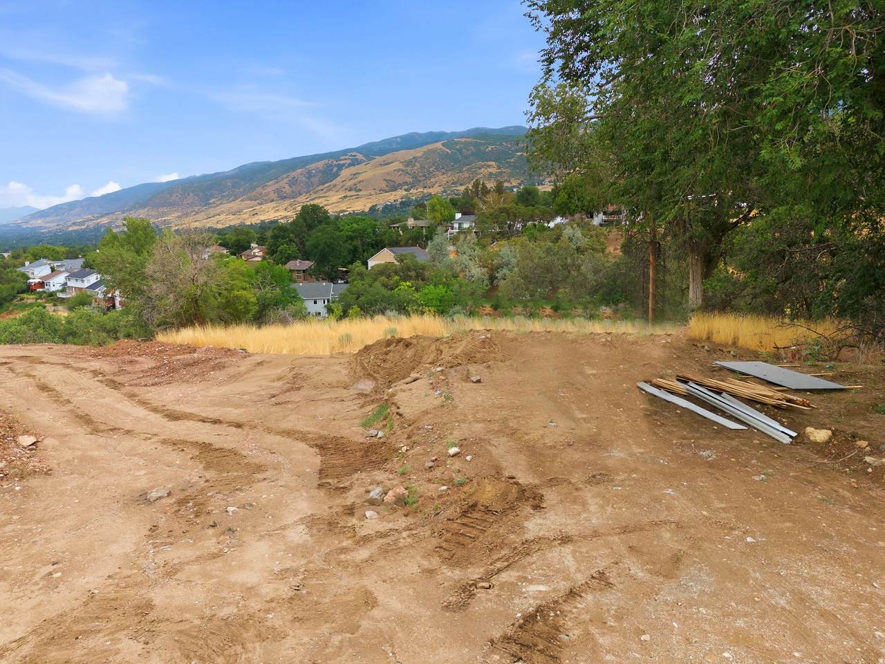 795 Abby Ln - Photo 1
