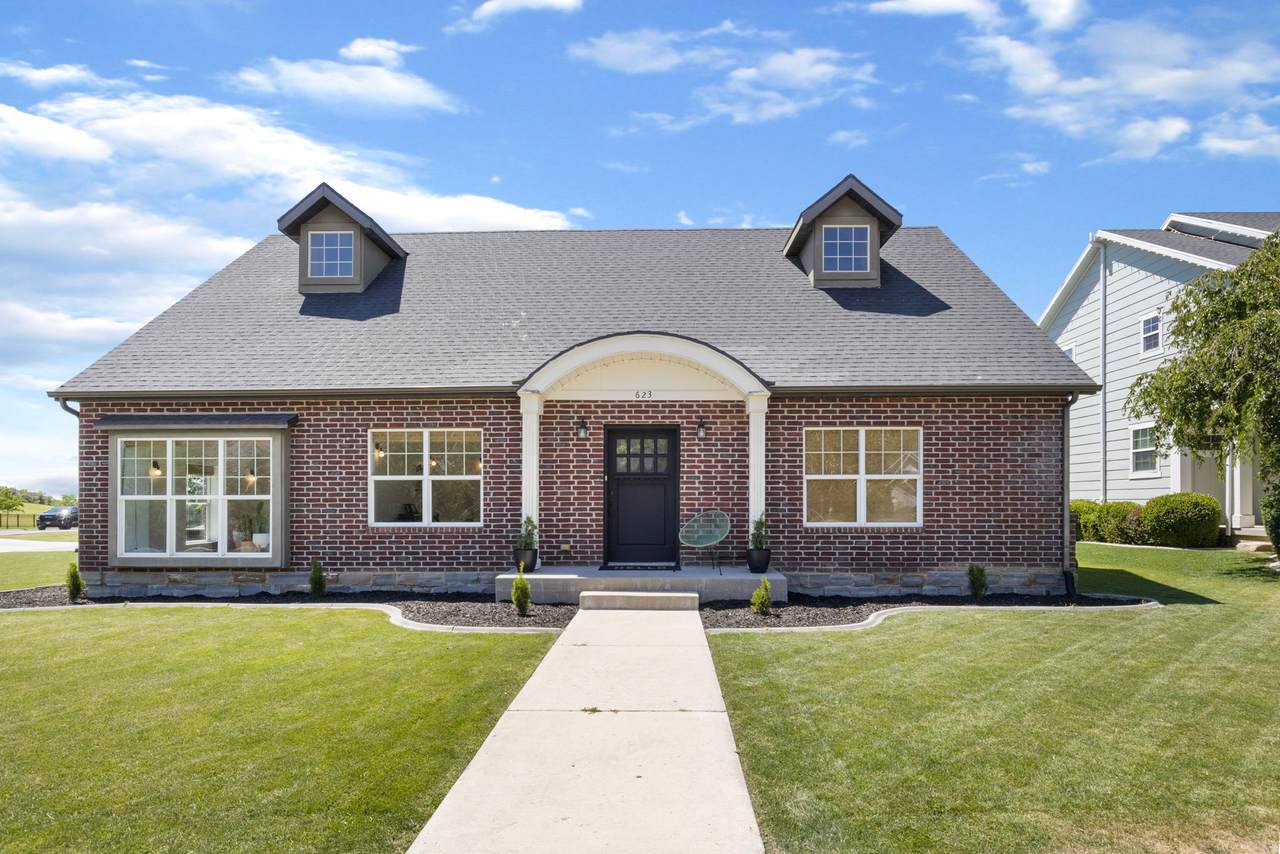 623 Patterson Ln - Photo 1