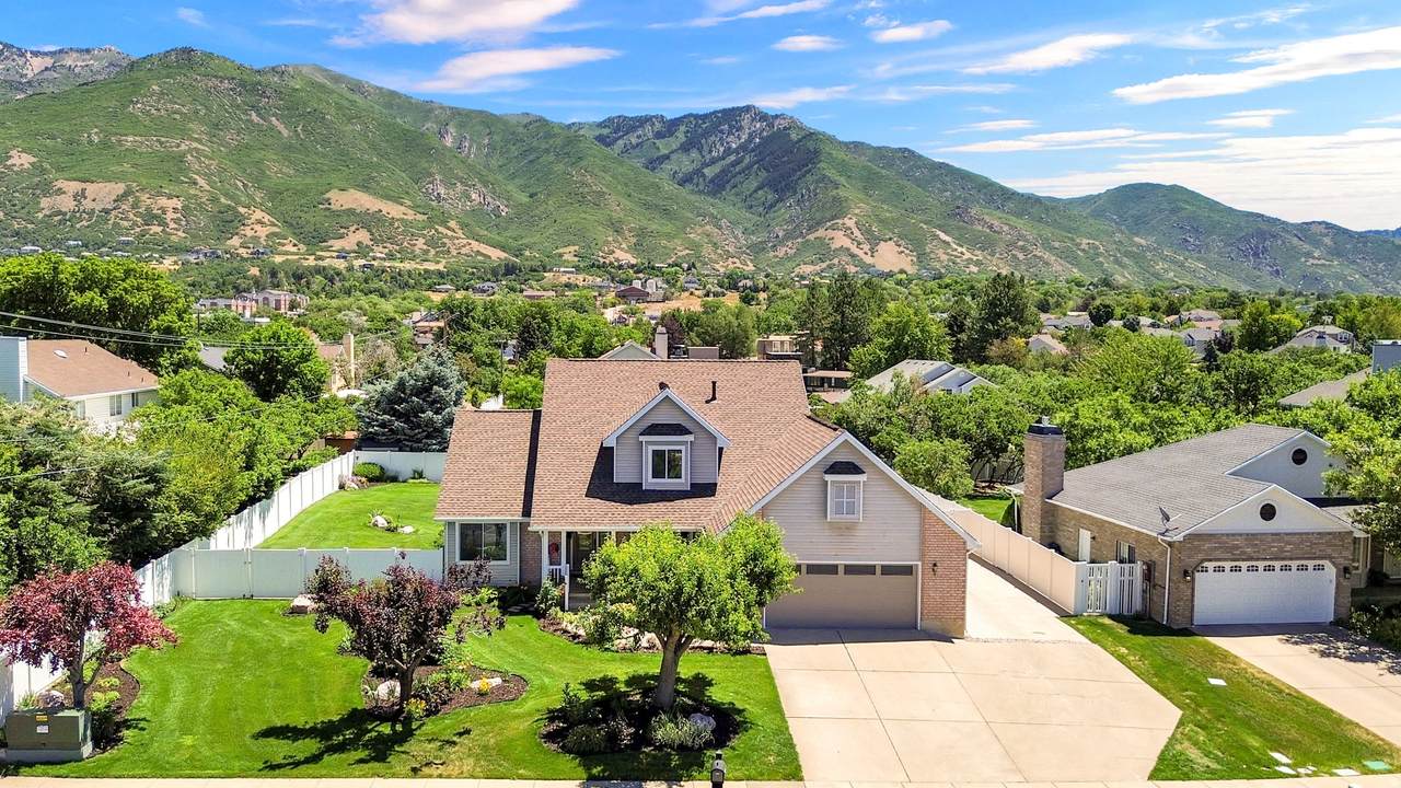 4792 Glasmann Way - Photo 1