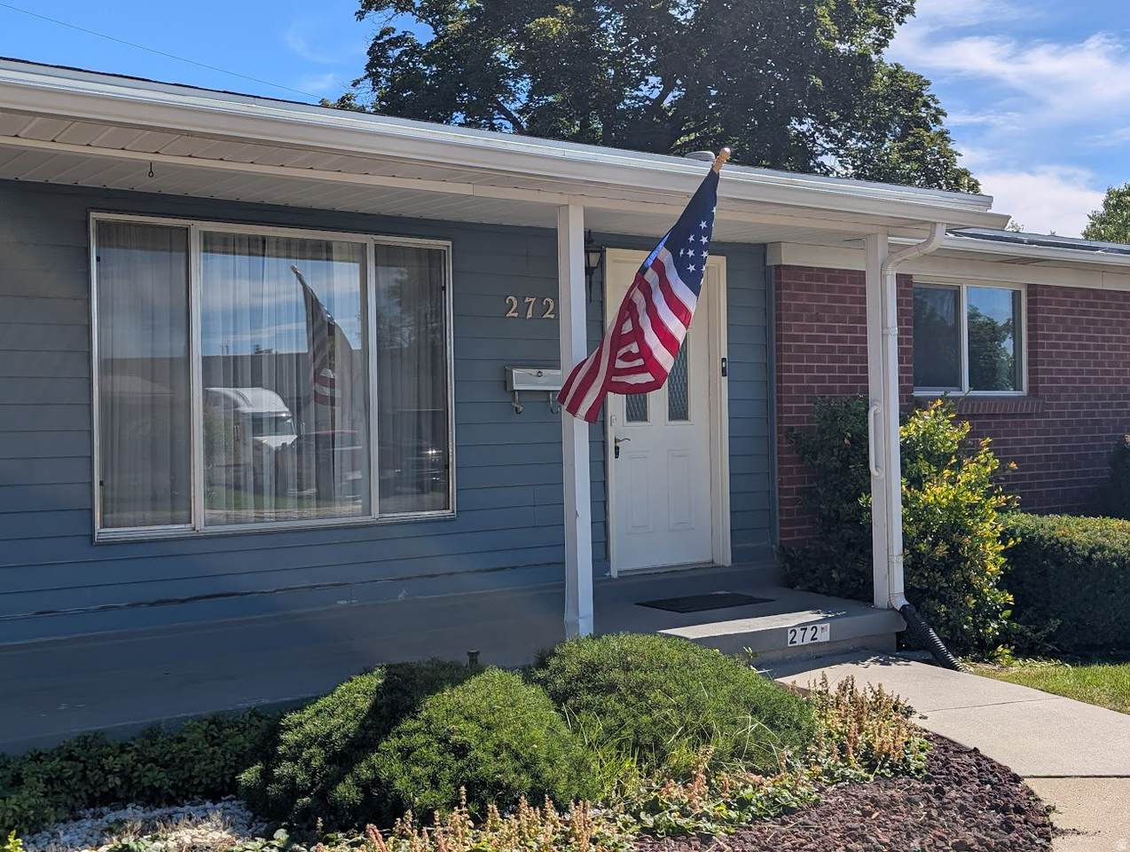 272 1400 - Photo 1
