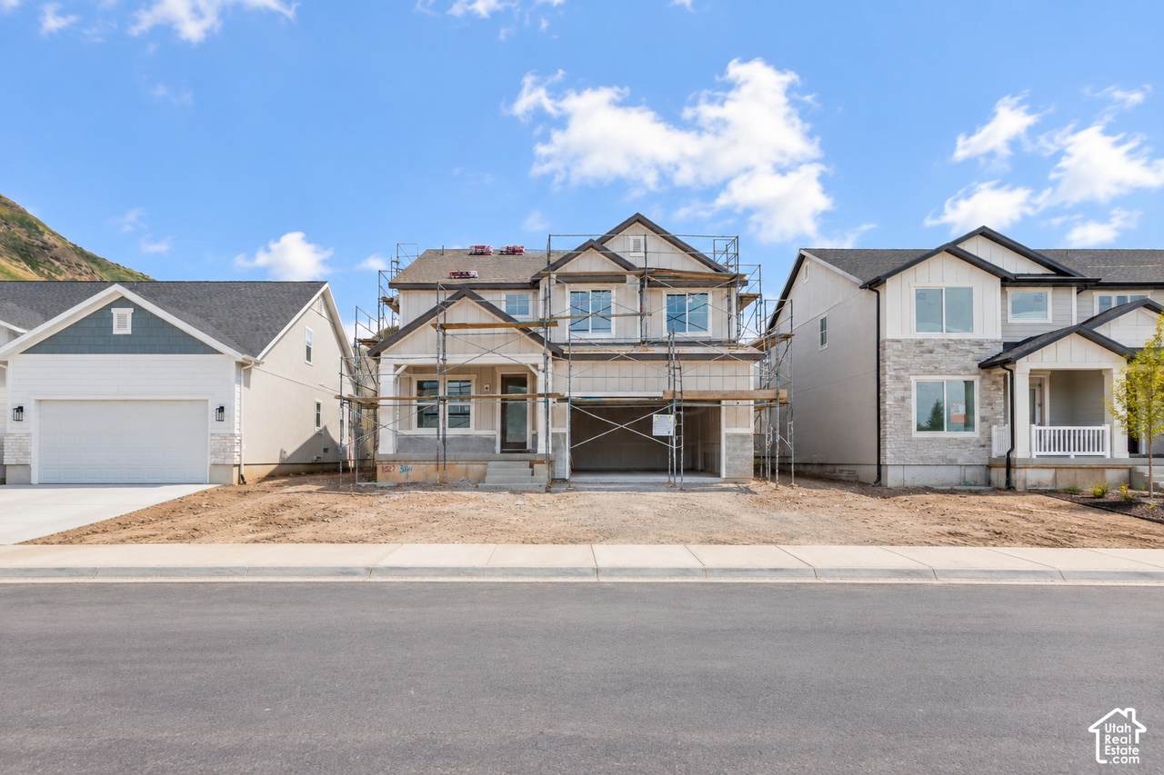 31 Linden Ln - Photo 1
