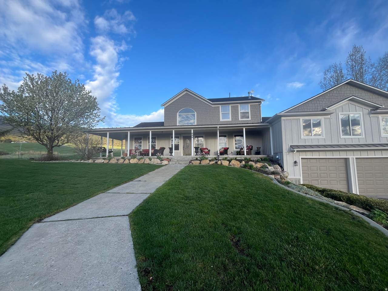 444 7200 - Photo 1
