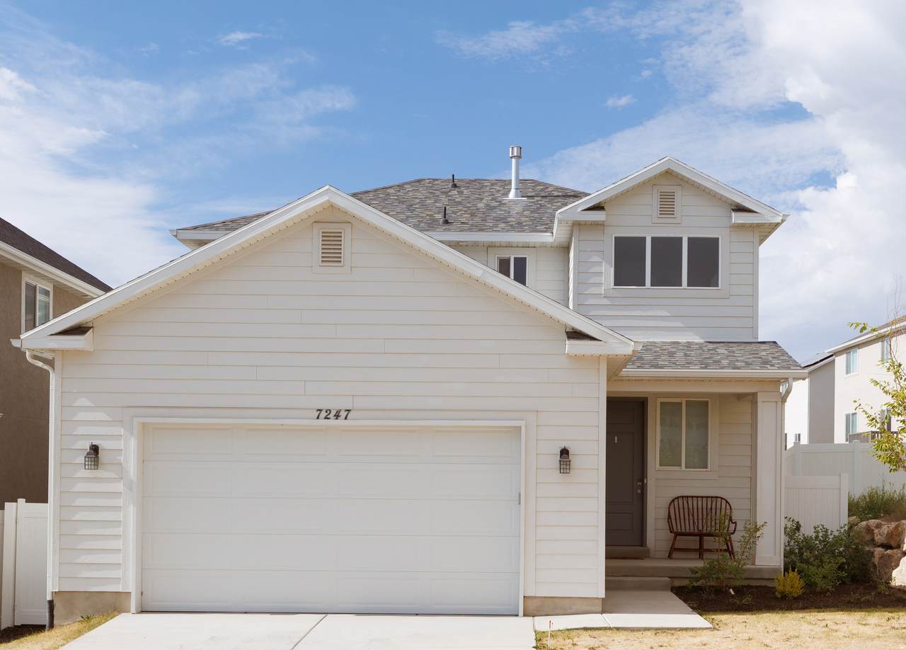 7247 Green Pasture Ln - Photo 1