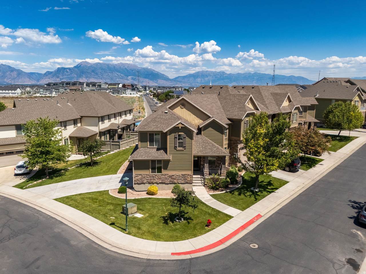 9256 Prairie Dunes Way - Photo 1