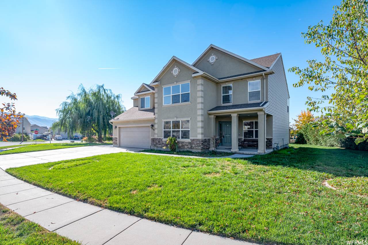 359 Frontier Rd. - Photo 1