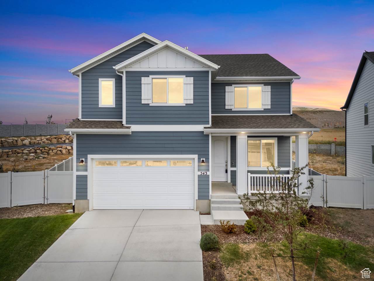 543 Flora Dr - Photo 1