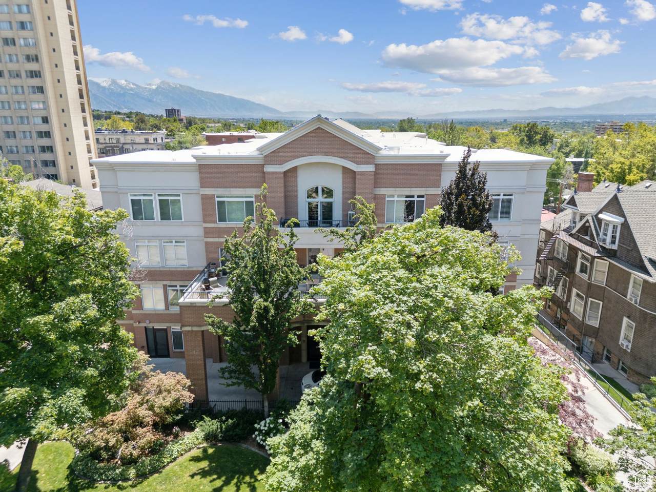 838 South Temple - Photo 1