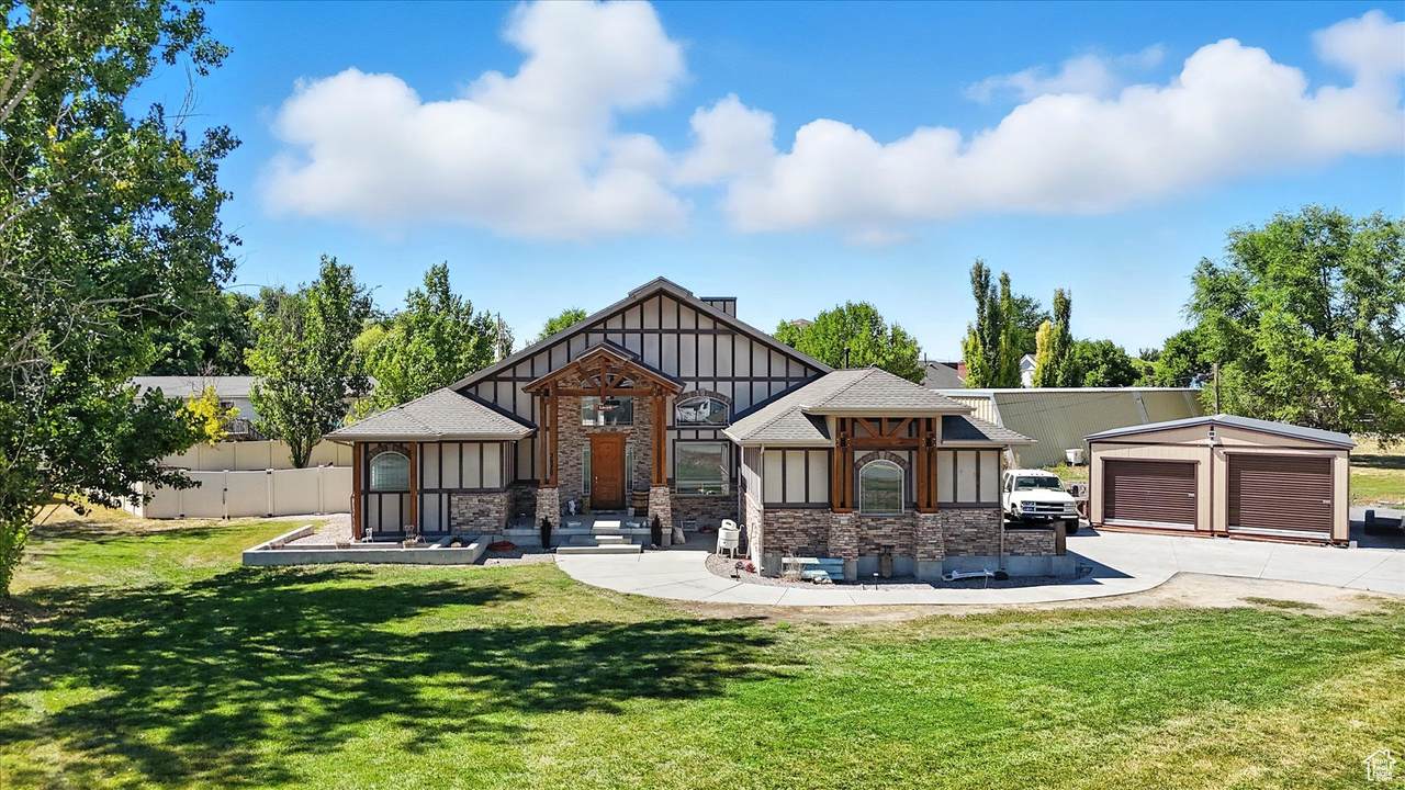 3970 Arizona St - Photo 1