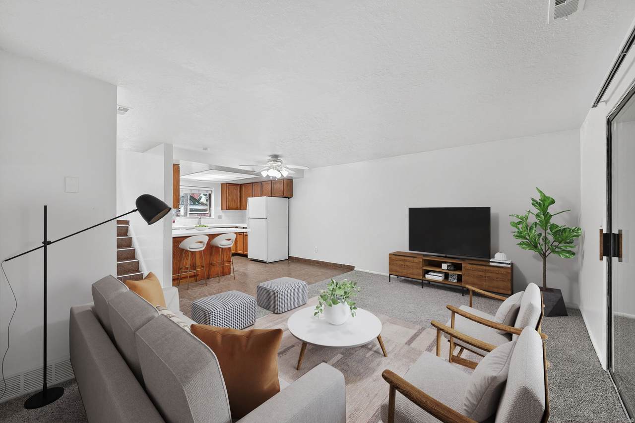 1325 Lincoln Ave - Photo 1