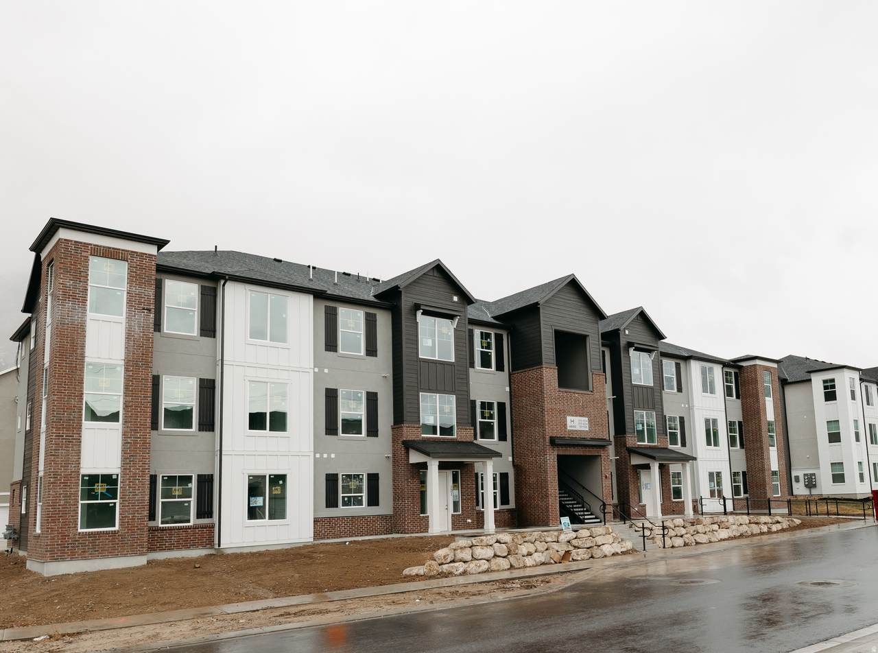 4653 Alder Dr - Photo 1