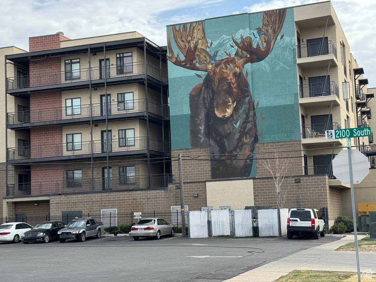 2150 Main St - Photo 1