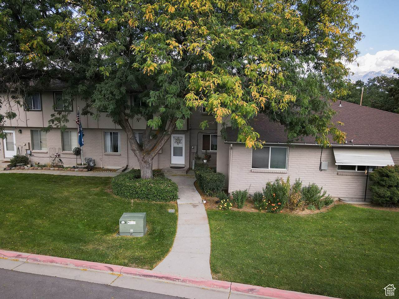 77 Rio Bravo Pl - Photo 1