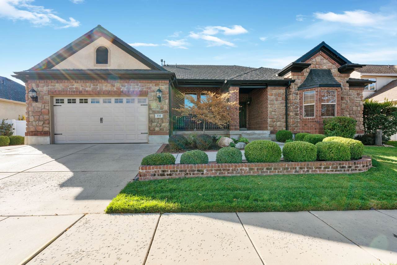 330 Paradiso Ln - Photo 1