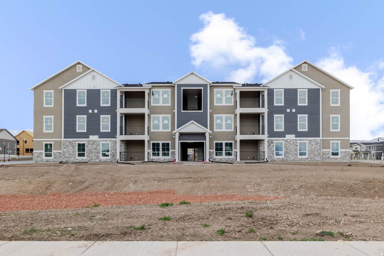12719 Waterpocket Ln - Photo 1