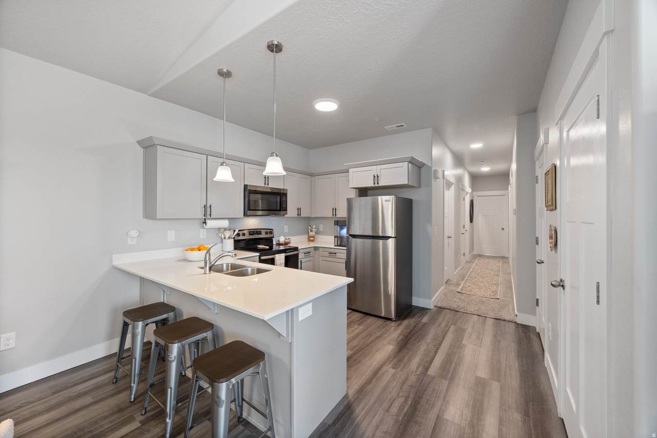 972 Spider Green Way - Photo 1