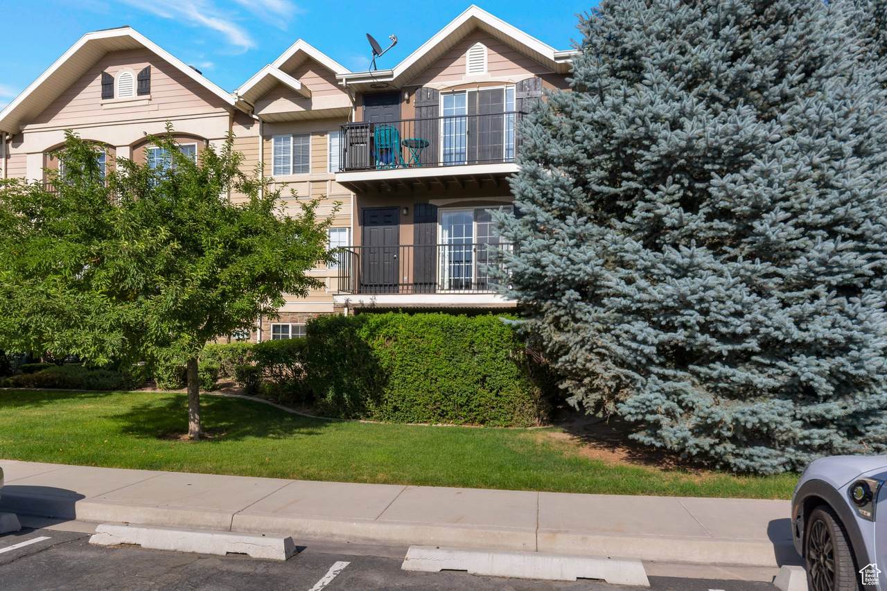 1476 Brunello Dr - Photo 1