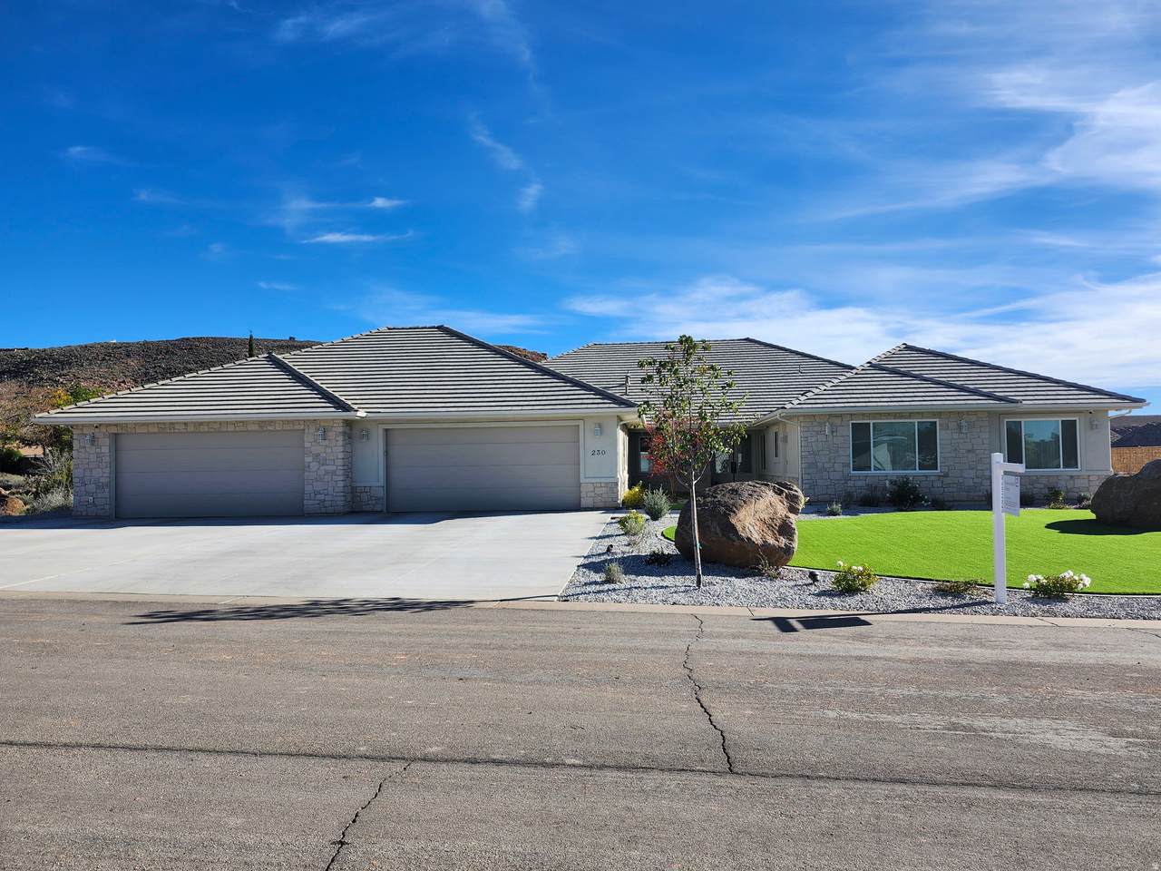 230 Boulder Way - Photo 1