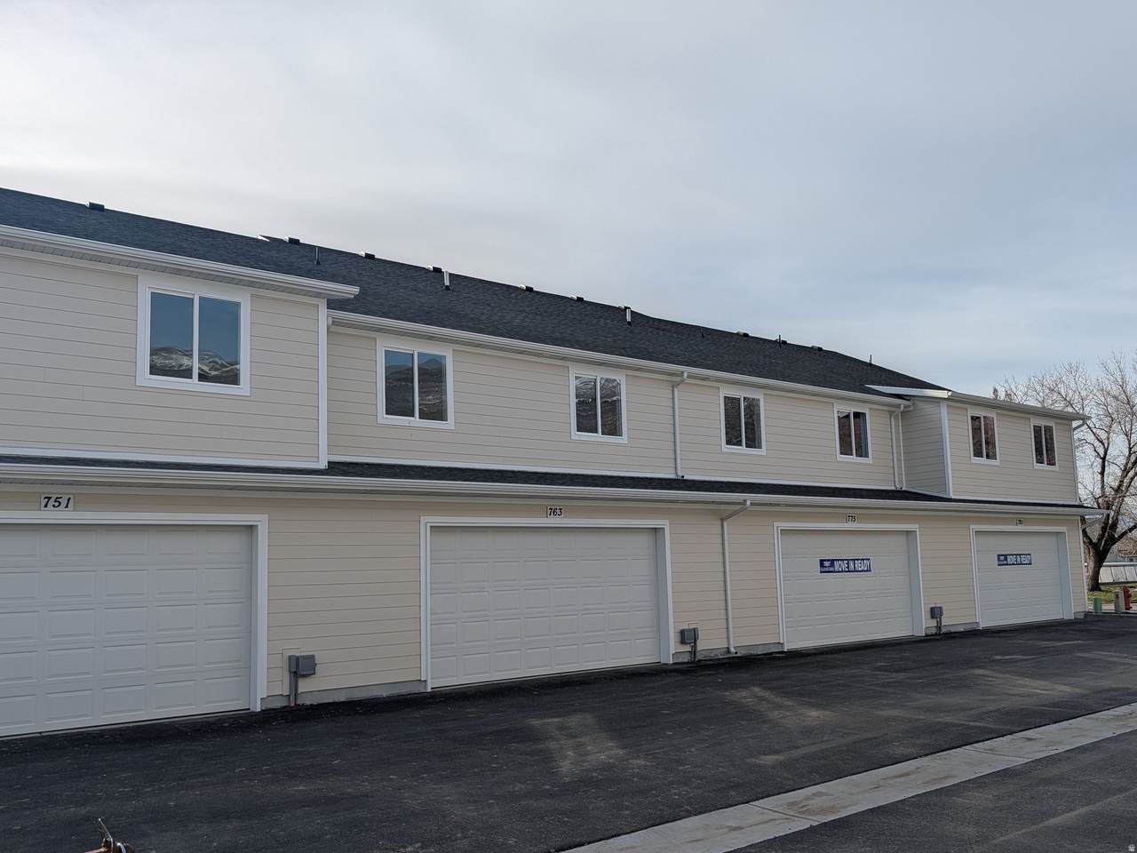 775 Pheasantbrook Dr - Photo 1