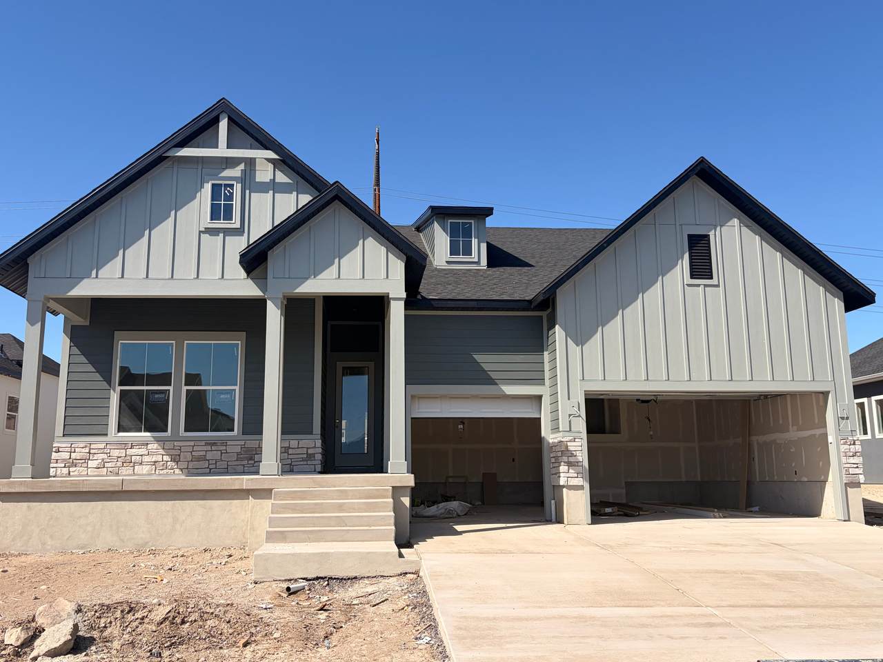 1327 Glambert Ln - Photo 1