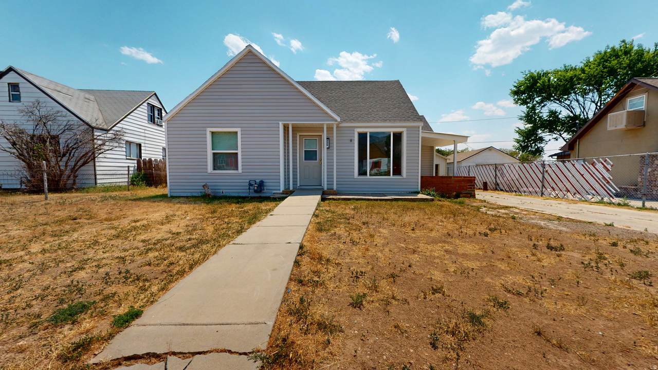 336 Columbia Dr - Photo 1