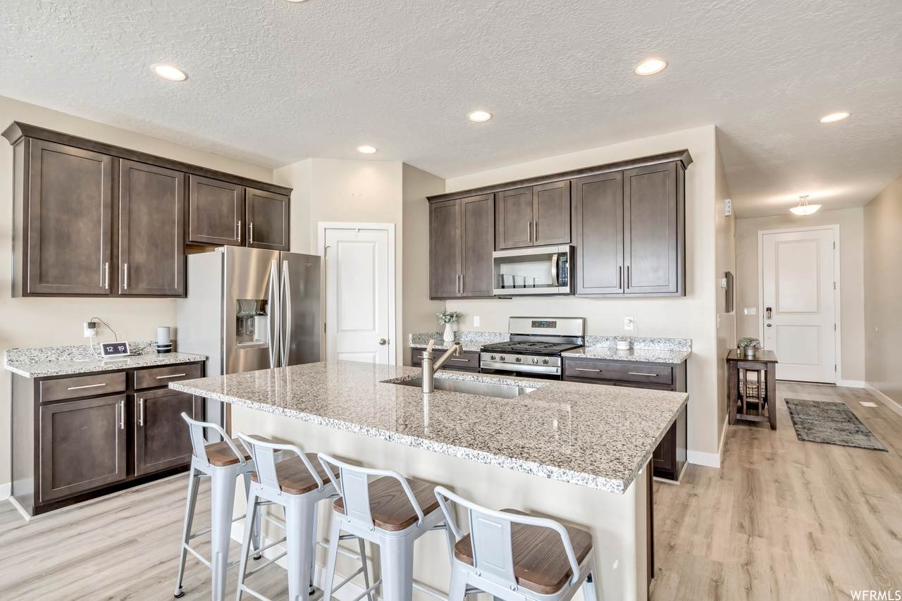 7766 Seabiscuit Rd - Photo 1