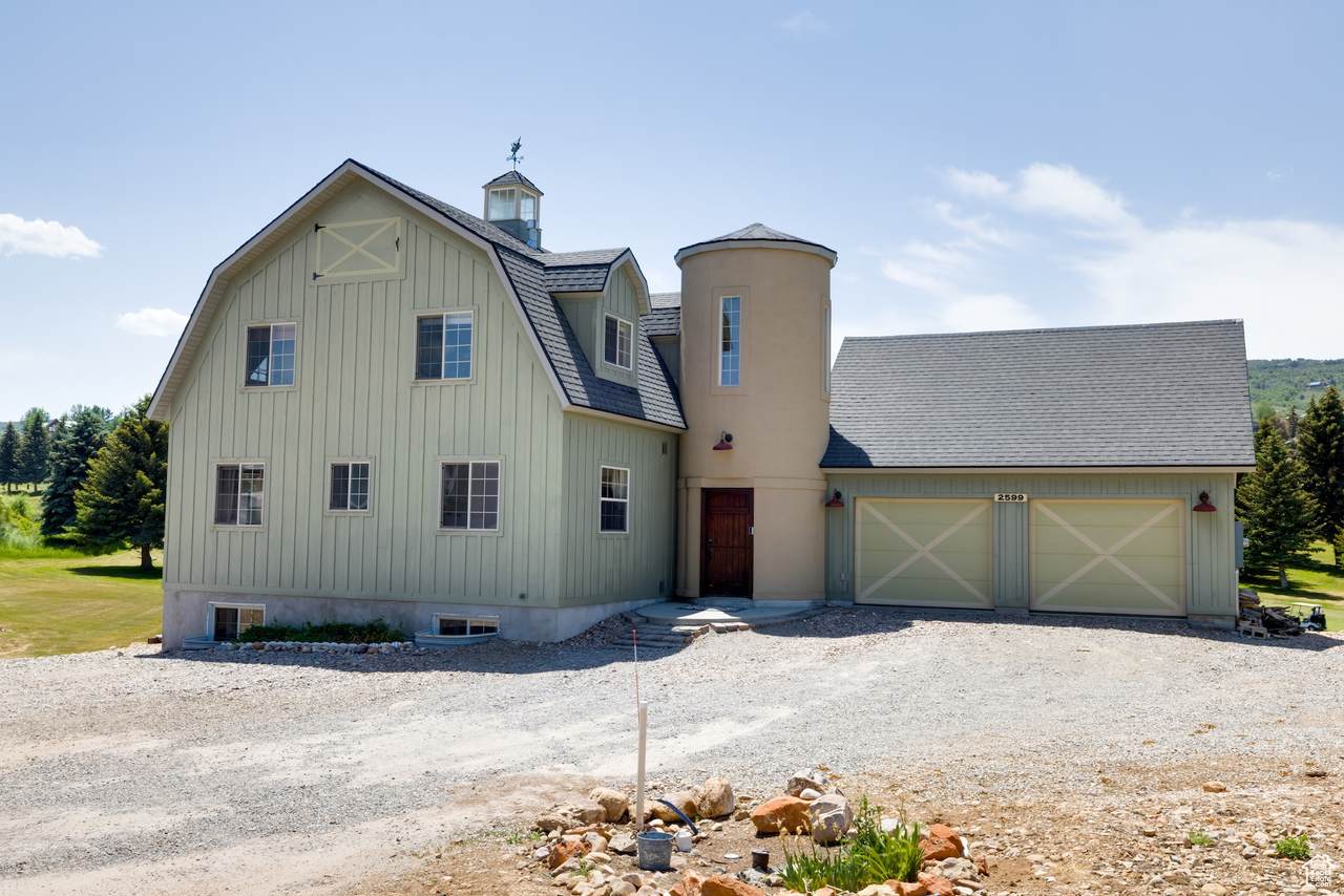 2599 Foxridge Rd - Photo 1