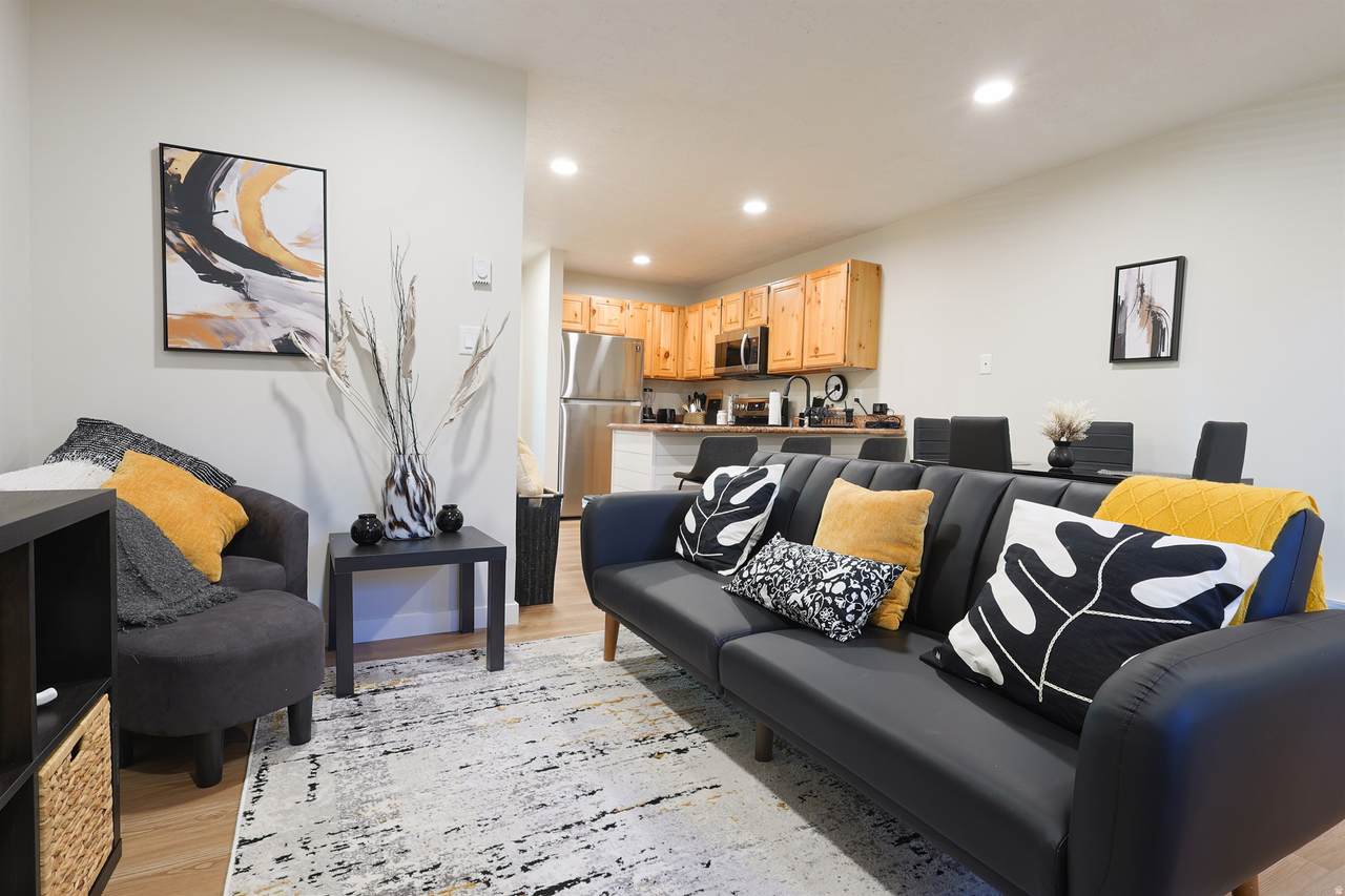 3615 Wolf Lodge Dr - Photo 1