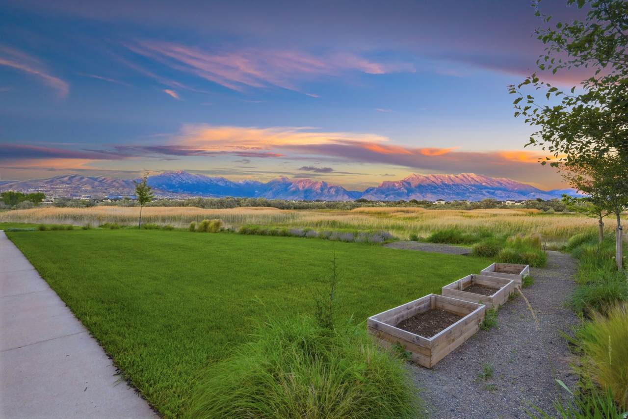 https://bt-photos.global.ssl.fastly.net/wasatch/1280_boomver_6_2163331-1.jpg