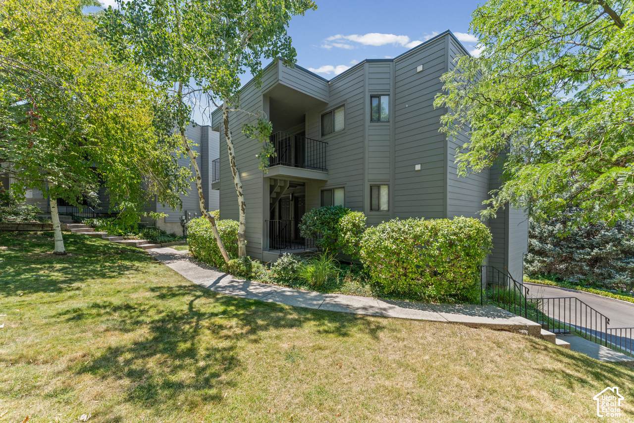 480 Wall St - Photo 1