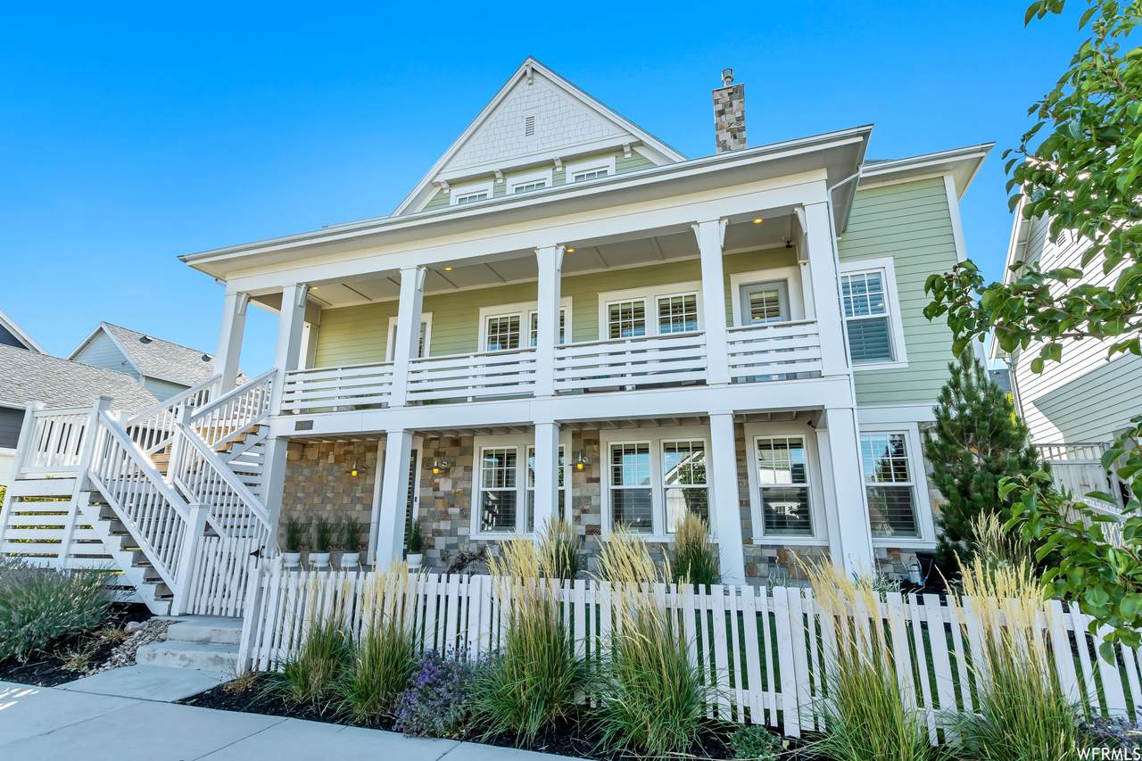 10596 Beach Comber Way - Photo 1