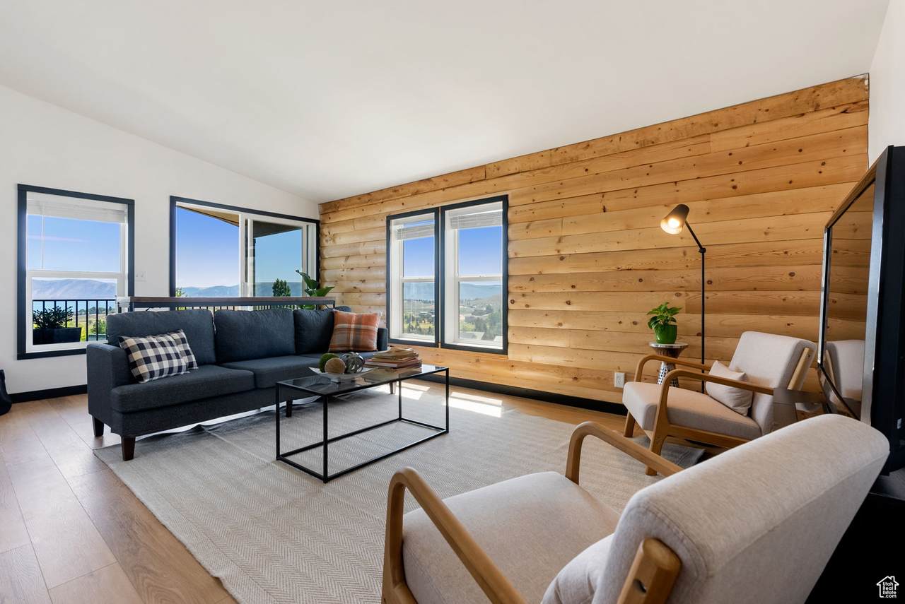 294 Boggie Cir - Photo 1